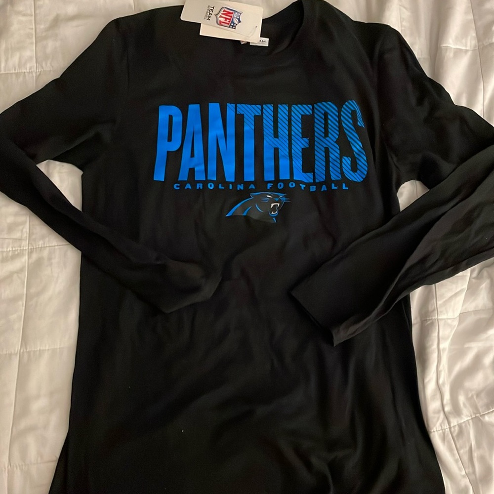 NWT NFL Carolina Panthers Black Long Sleeve Tee Size Medium